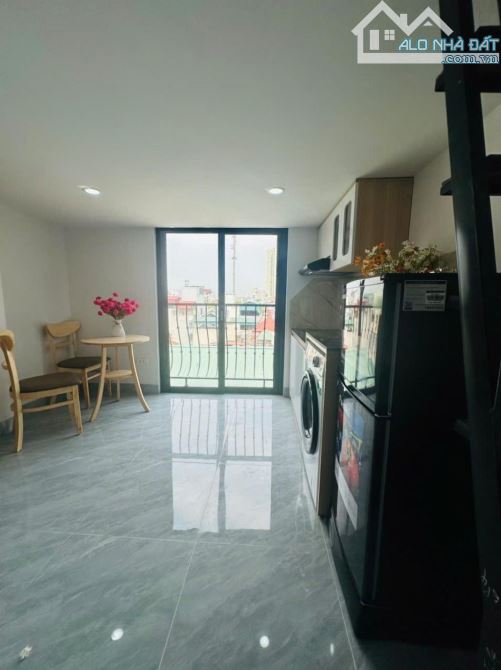 BÁN Căn hộ dịch vụ Mễ Trì 7 tầng thang máy - 11 phòng khép kín - 11.2 Tỷ (có thương lượng) - 1