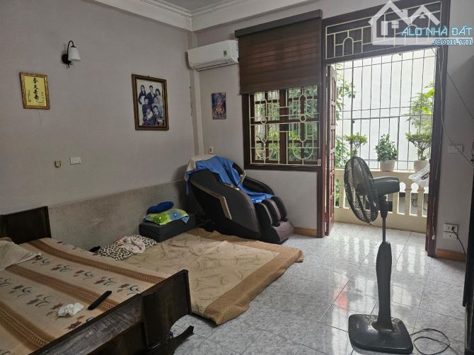 Nhà đẹp Khương Đình lô góc ô tô tránh gần hồ 66m 4 tầng mặt tiền 4.5m chỉ 10.25 tỷ - 1