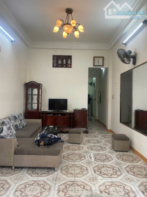 Bán Nhà Hẻm Thông Lý Tự Trọng Phù Hợp Kinh Doanh Nhỏ Lẻ - 1