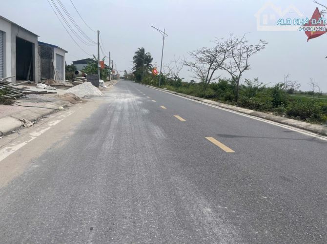 100m2 mặt đường trục xã Minh Tân, Kiến Thụy - 1