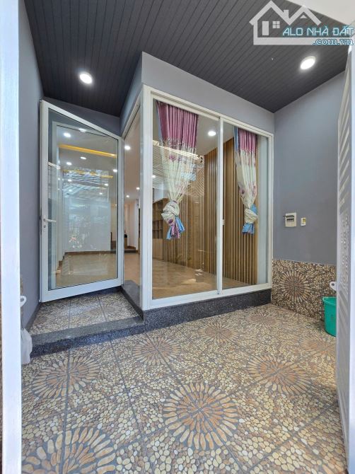 Bán Nhà 3 Tầng 3 Mê Kiệt Ô tô 6 mét tránh nhau 130 Điện Biên Phủ - 1