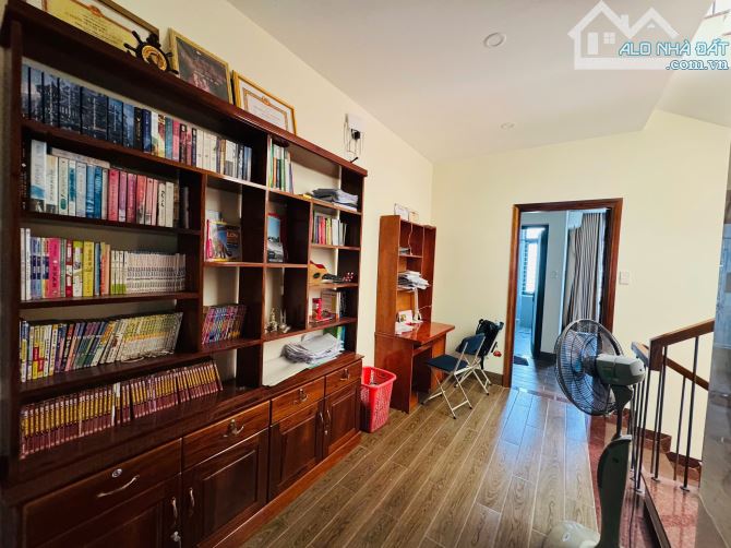 BÁN CĂN NHÀ 4 TẦNG, ĐƯỜNG B2, KHU ĐÔ THỊ VCN PHƯỚC LONG 1, CÓ THANG MÁY, GIÁ 8,2 TỶ, cc 13 - 1