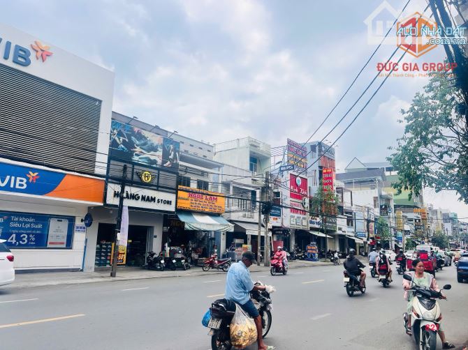 Cho thuê mặt bằng kinh doanh đường Phạm Văn Thuận ngang 10m đối diện chợ Tân Mai - 1