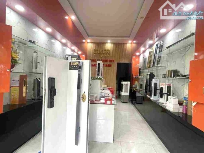 🔥 [SIÊU PHẨM] Nhà MT An Dương Vương - 2 Tầng 100m2 - KINH DOANH "HỐT BẠC" - Giá TỐT 9 Tỷ - 1