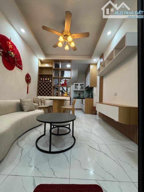 NHÀ MỚI- FULL NỘI THẤT | Văn Miếu 29m², 5 Tầng, 3.6m MT, 5.75 Tỷ Đống Đa - 1