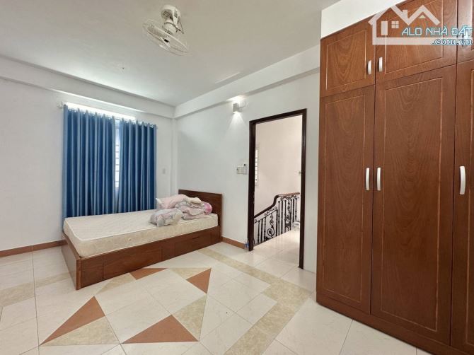 🔥 BÁN GẤP TRONG THÁNG - PHAN XÍCH LONG - 53,5M² - 4 TẦNG - 1