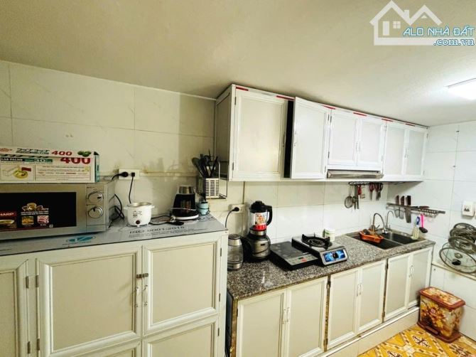 BÁN NHÀ 44m CHỈ 9.8ty PHỐ CHÙA HÀ - CẦU GIẤY LÔ GÓC - MẶT TIỀN KHỦNG - FULL TIỆN ÍCH - 1