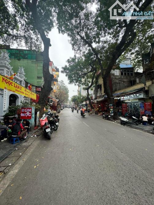 Nhà mặt tiền Hoàn Kiếm xây khách sạn hết ý - 1