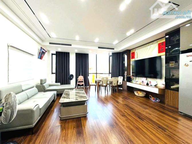 SIÊU PHẨM PHÚ DIỄN Ô TÔ TRÁNH, VỈA HÈ ĐÁ BÓNG, THANG MÁY, SỔ HOA HẬU, KINH DOANH, VĂN PHÒN - 1