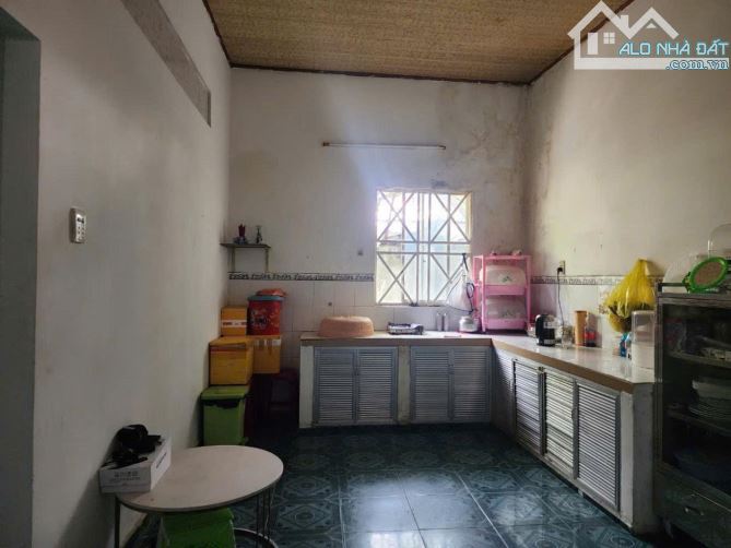 Nhà cấp 4 Mặt tiền đường ĐÔNG HƯNG THUẬN 11, phường ĐHT, Q12, dt 200m2 (10mx20m). 9,45Tỷ - 1