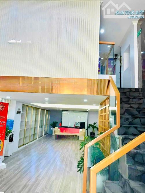 ĐỊNH CƯ CẦN BÁN NHÀ CHO THUÊ 35 TRIỆU/THÁNG ĐƯỜNG TRẦN CAO VÂN, QUẬN 1, GIÁ 4,99 TỶ/108M2 - 1