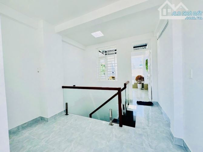 Bán nhà Lê Đức Thọ Gò Vấp – gần chợ Xóm Mới – 3 lầu – full nội thất – chỉ hơn 5 tỷ - 1