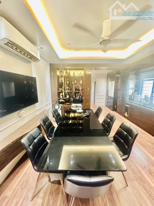 BÁN NHÀ NGUYỄN ĐỨC CẢNH - LÔ GÓC - GARA Ô TÔ - DT 65M x 7 TẦNG THANG MÁY. GIÁ BÁN 23.35 TỶ - 1