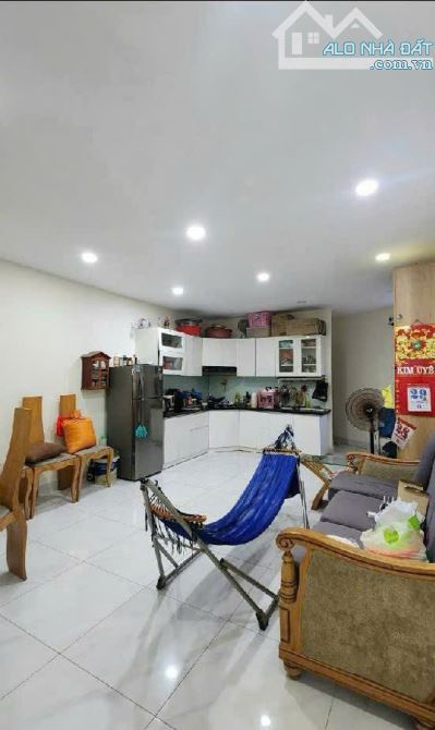 Bán nhà Cao Thị Chính, 5 tầng, 60m2, chỉ hơn 7 tỷ, Phú Thuận, Quận 7 - 1
