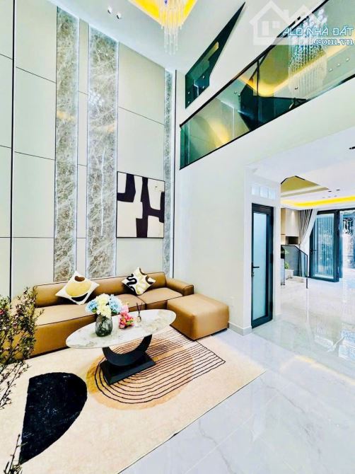 Bán nhà 3 Tầng HXH ngay chợ Hiệp Bình, DT 80m2 vuông vức , 4PN ,4WC giá chỉ hơn 6 tỷ. - 1