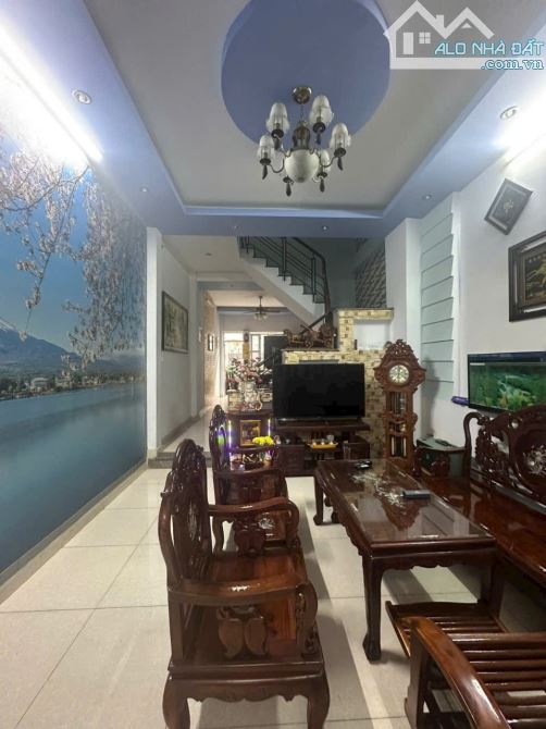 KHU VIP BÀU CÁT - HXH NHỰA THÔNG - (4x17)A4 - 4 TẦNG - SÂN THƯỢNG - NHỈNH 9 TỎI - 1