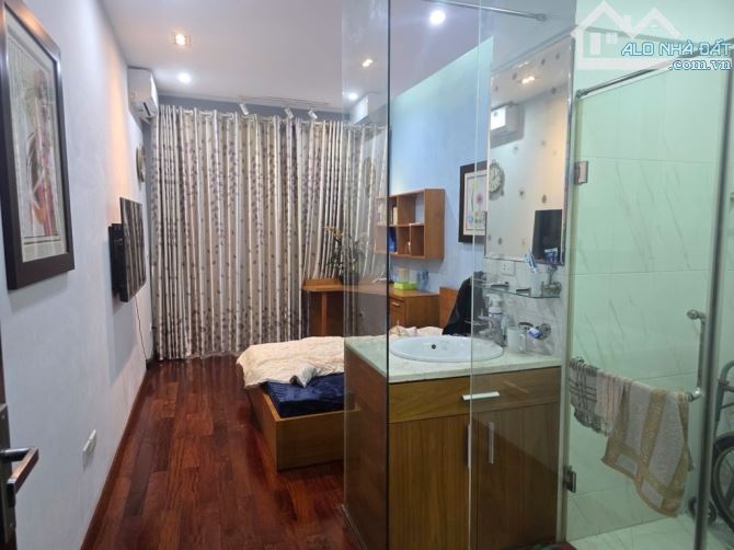SIÊU PHẨM NHÀ DÒNG TIÊN MẶT PHỐ TÂY SƠN -ĐỐNG ĐA- 6T- GIÁ CHỈ 12.1  TỶ - 1