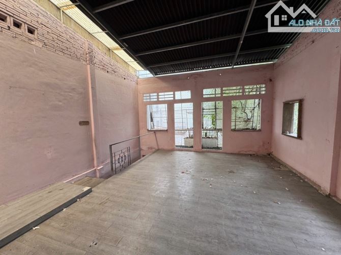 MT kinh doanh Trần Nguyên Đán, Quận 1.👉 nhà cũ phù hợp cải tạo, xây mới. 45M2👉 13,5 Tỷ - 1