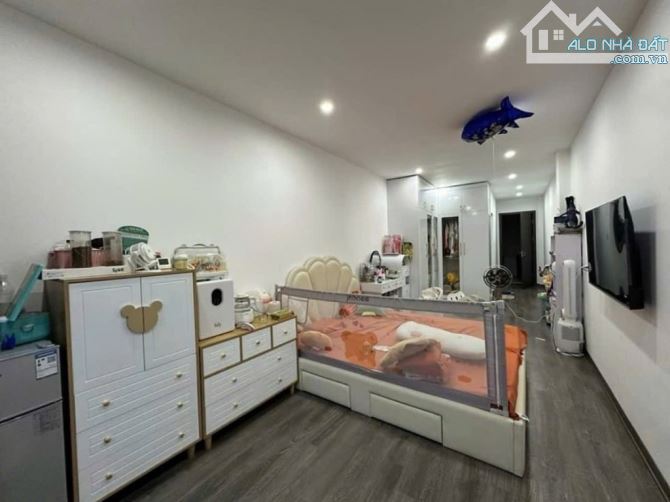 🌟 Bán Nhà Đẹp Phương Mai – 6 Tầng Thang Máy – Gần Hồ, Oto Tránh – Chỉ 9.8 Tỷ - 1