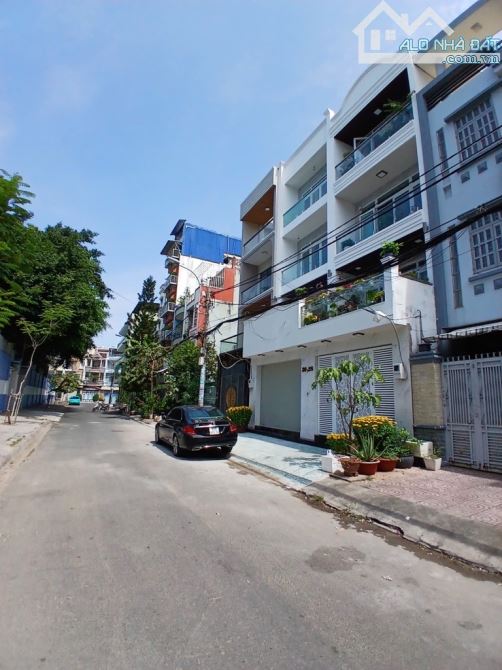 Bán nhà ngay sát bên coopmart tại khu vip Tên Lửa sầm uất nhất bình tân - 1
