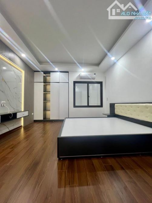 Bán nhà mới đẹp 35m2 x 6 tầng, thang máy, 3 ô tô tránh, kinh doanh, Tứ Hiệp - Thanh Trì - 1