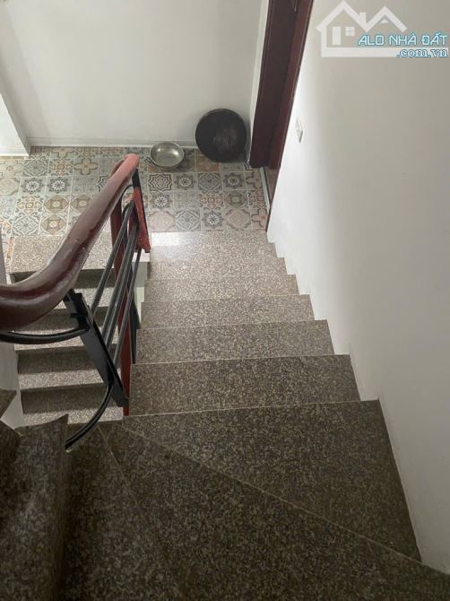 KHƯƠNG TRUNG - NGÃ TƯ SỞ - 37m2 - 5 TẦNG - MT 4.1 - LÔ GÓC - 2 THOÁNG - NHÀ ĐẸP Ở NGAY - 1