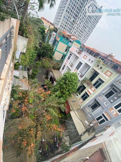 NHÀ 4 tầng Đường Hà Huy Giáp / P. Thạnh Lộc, Quận.12 dt 70 (4,2mx17m) Hẻm 8m 💵6,3tỷ - 1