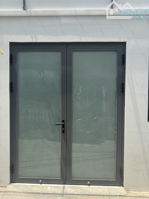 CHỈ 2.X TỶ - NHÀ 3 TẦNG - NGAY GÒ DẦU - TÂN PHÚ - SÁT MẶT TIỀN - HẺM 3,5M - 2 PN - 1