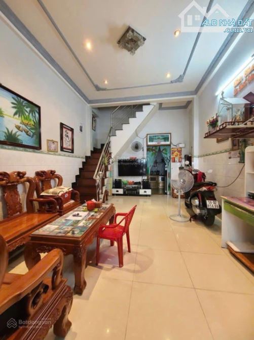 NHÀ MẶT TIỀN ĐƯỜNG(2 MẶT TIỀN TRƯỚC VÀ SAU)_ 4 x 16_ 2 TẦNG_HIỀN VƯƠNG_ PHÚ THẠNH_TÂN PHÚ_ - 1