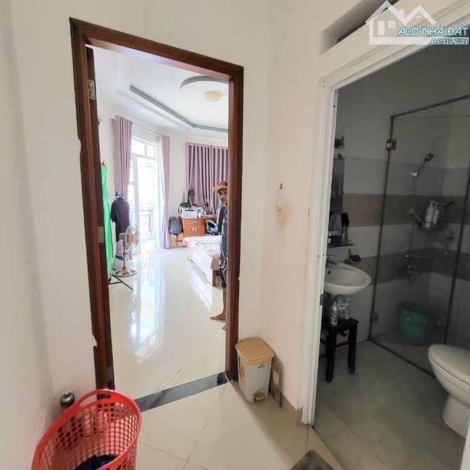 CĂN GÓC 2 MẶT TIỀN - VỪA Ở VỪA KINH DOANH ĐỈNH - 3 TẦNG THÔNG THOÁNG - NHỈNH 6 TỶ - 13