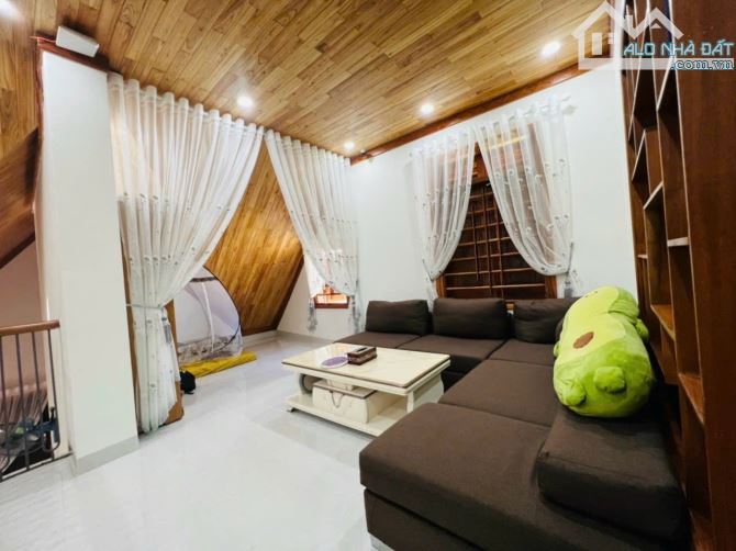 BÁN NHÀ MẶT TIỀN KINH DOANH TRẦN NHẬT DUẬT NGAY BUÔN Ạ CÔ THÔN - 18