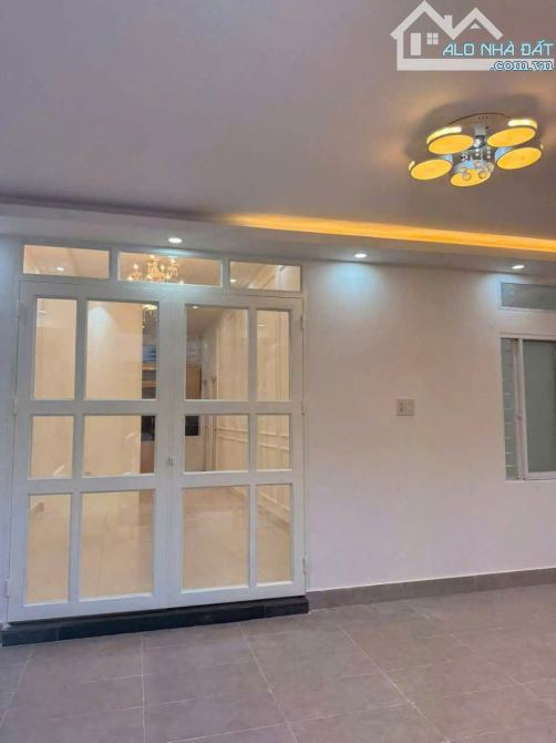 Nhà đẹp 70m2 kiệt Phan Đình Phùng - Nguyễn Khuyến cách MT 30m - 2