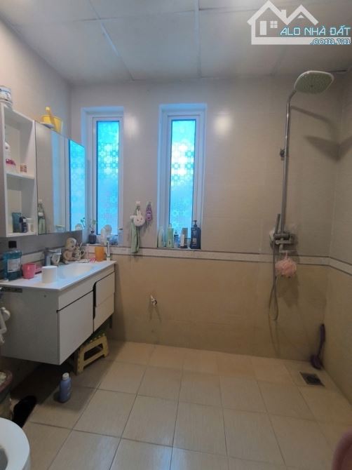 🏠 BÁN NHÀ NGỌC LÂM – LONG BIÊN - 3 TẦNG – 3 NGỦ – 35M² - MT 4M – GIÁ 5,2 TỶ - 2