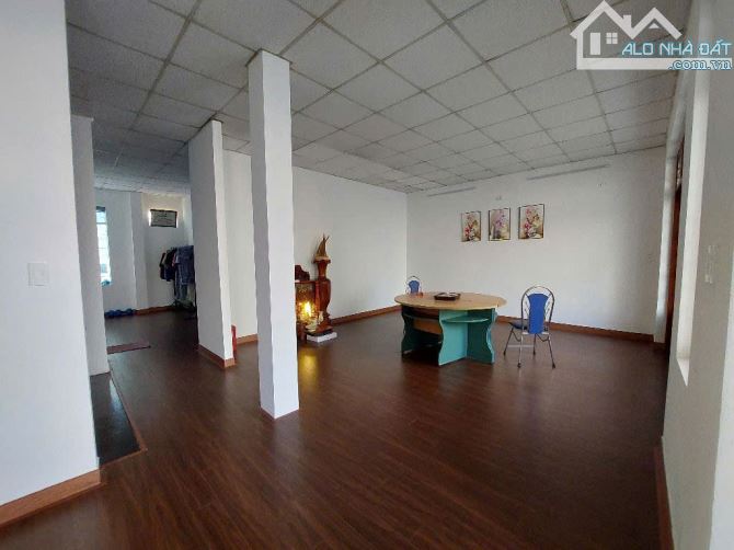 Bán villa khu An Hải Bắc cách biển 500m rheo trục Morrison diện tích 130m2 ngang 10m 4pn - 2