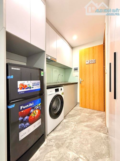 Bán căn CC mini Trung Văn . Dt 80m2, 7t, mt 6.6 m. Gia ban 22.9 tỷ    CCMN 7 TẦNG THANG MÁ - 2