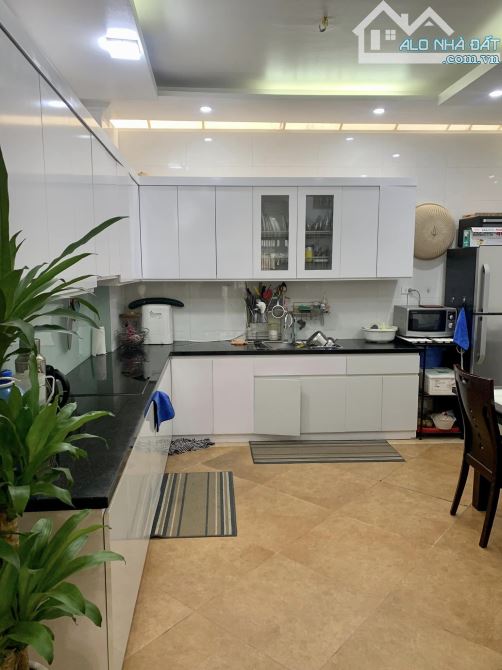 Bán nhà Đại từ - dt 50m2 x5tầng -oto-7.82 tỷ,ở luôn,ngõ 5m,gần đường - 2