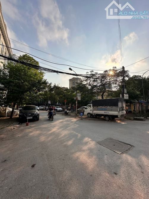 Hiếm! Biệt Thự KĐT Mễ Trì Thượng quận nam Từ Liêm 76m² 4 tầng mt 5m.  Chỉ  20,78 tỷ - 2
