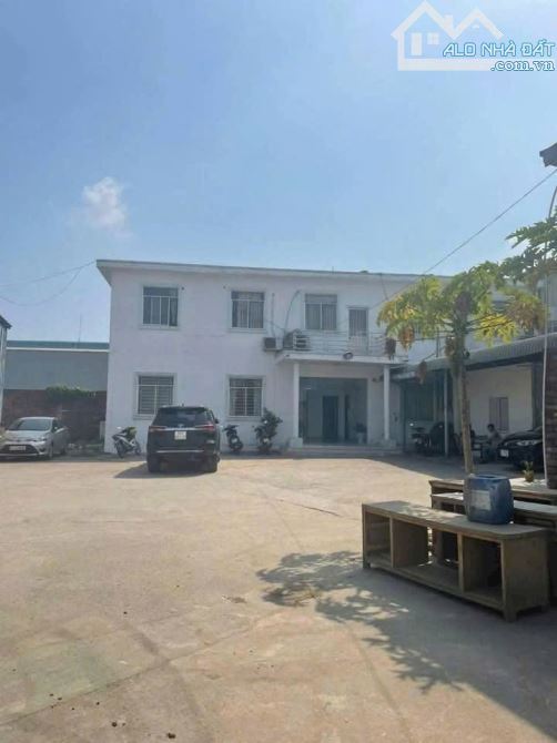 Cho Thuê Nhà Xưởng 7200m2 tại Tân Uyên Bình Dương - 2