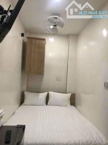 Bán CHDV Cống Quỳnh, Quận 1, DT: 4x20m 26 Phòng 5 tầng thang máy giá 15,5 tỷ - 2
