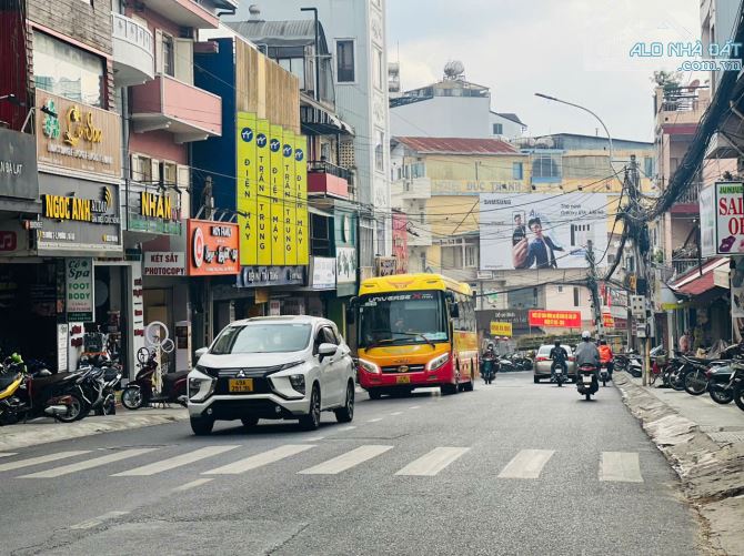 VIP KHÁCH SẠN MẶT TIỀN NAM KỲ THUẬN TIỆN KINH DOANH VỊ TRÍ ĐẮT ĐỊA - 2