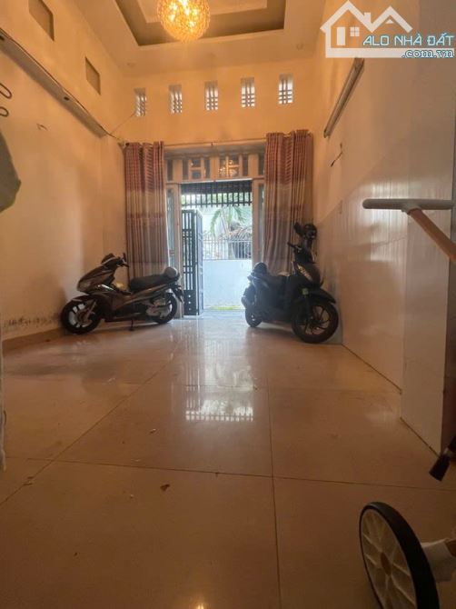 Bán Nhà HXT Bạch Đằng P2 Tân Bình, 5 tầng 70m2 chưa đến 14 tỷ - 2