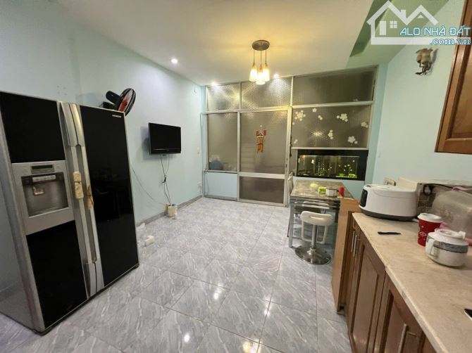 🔥XE HƠI NGỦ TRONG NHÀ - LÂM VĂN BỀN - SÁT TRƯỜNG NGUYỄN HỮU THỌ - 77M² - CHỈ 10,5TỶ. - 2