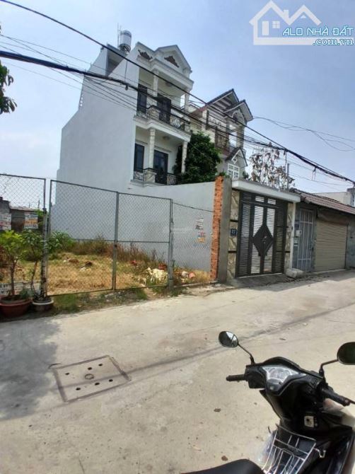 BÁN 200M2 ĐẤT THỔ CƯ , 8X25 , NGAY CẦU SÁNG , BÌNH CHÁNH , GIÁ 1 TỶ 690, SỔ HỒNG RIÊNG - 2