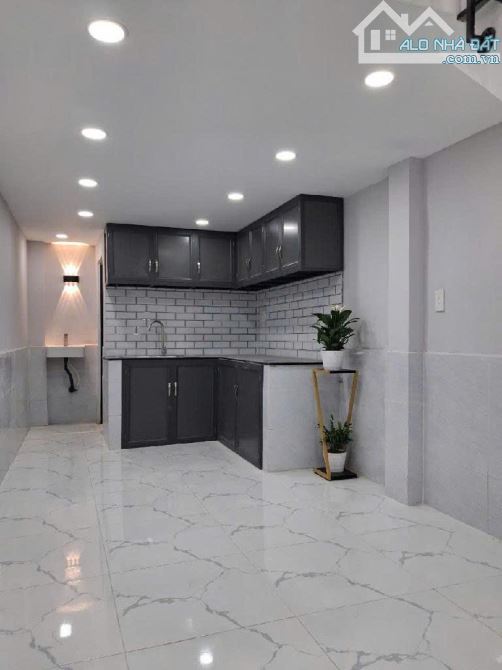 GIẢM GIÁ NHÀ ĐẸP CẠNH KHU TÊN LỬA (BÌNH TÂN) 💰 GIÁ CHỈ 2 TỶ XÍU - 2