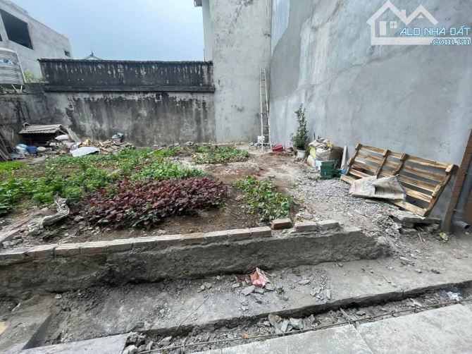 Cần bán 82m2 vài bước chân ra Hồ điều hòa, Công viên Lương Nỗ, Tiên Dương. - 2