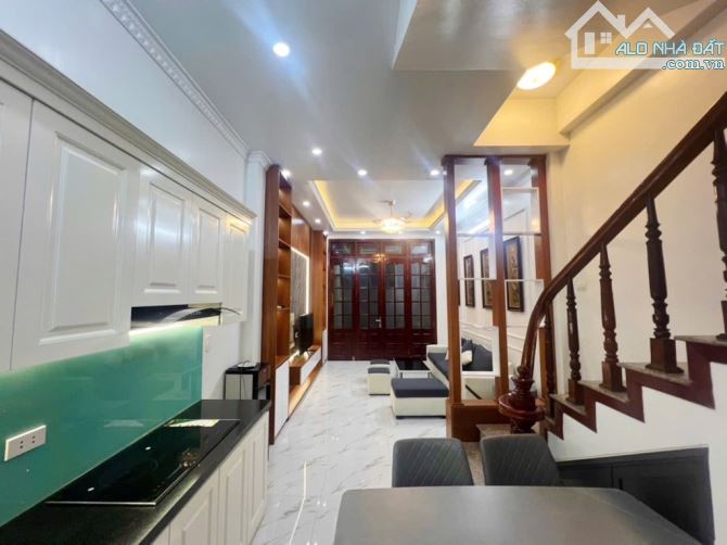 THUỴ KHÊ 7 TỶ CÓ 5 TẦNG NHÀ MỚI ĐẸP FULL NỘI THẤT QUẬN TÂY HỒ - GẦN NGÕ Ô TÔ – GẦN HỒ TÂY - 2