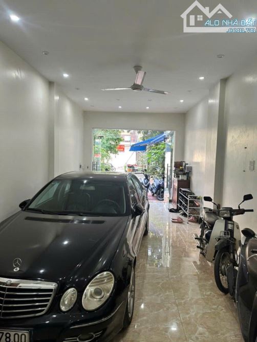 Giảm 500tr- Bán gấp Nhà 44m2- 5T- Dvu Cây Quýt- KĐT Văn Khê- Đg 2 ô tô tránh- Nhỉnh 16 tỷ - 2
