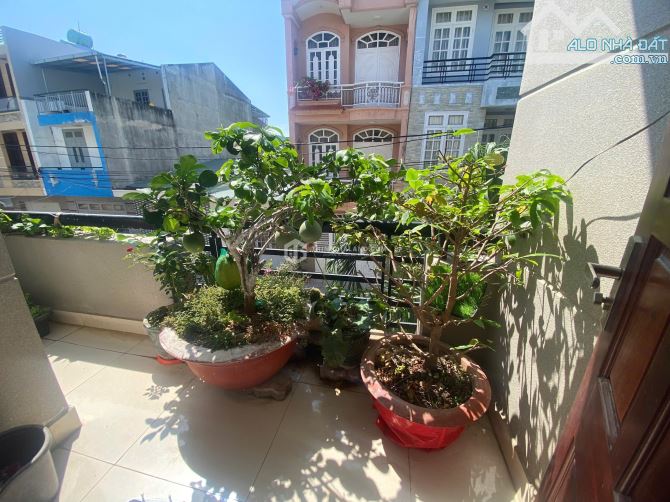 BÁN NHÀ 1T3L KHU ĐÔ THỊ CHÍ LINH 1, 103M2 - GIÁ 8.9 TỶ - 2