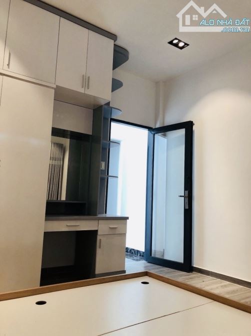 🌹 ÂU DƯƠNG LÂN PHƯỜNG 3, Q8 - XE HƠI ĐỖ CỬA - 45M2, NGANG HƠN 4M - NHỈNH 5 TỶ⭐️ - 2