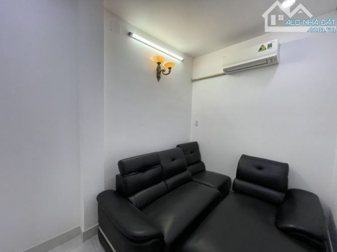 NGAY CẦU CHỮ Y - NHÀ 5 TẦNG BTCT ĐẸP LUNG LINH - 53M2 - P2 QUẬN 8 - CHỈ 5.3 TỶ - 2